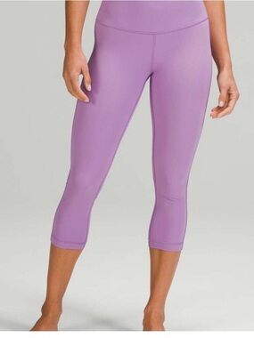 Lululemon Wunder Under High-Rise Crop 21" *Luxtreme Wisteria Purple - size 8